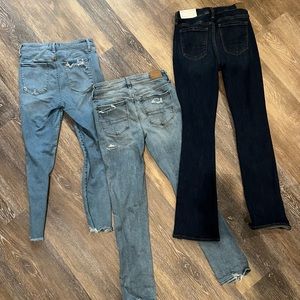 3 pairs of jeans